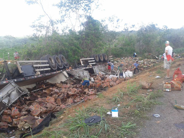 1535398_562237283866339_1427460460_n