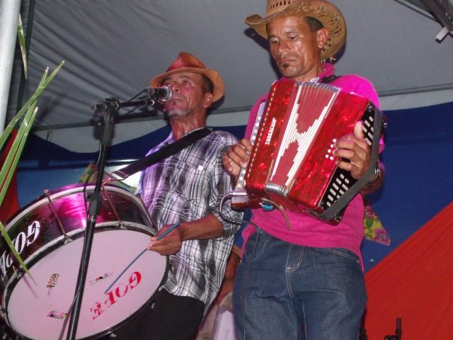 GEDSC DIGITAL CAMERA