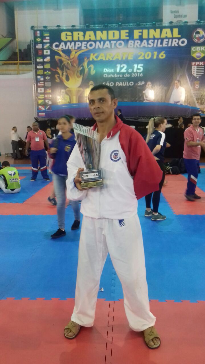 9c3fa451-3f3a-424b-8438-16e65cf550bb