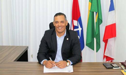 Prefeito de Itaetê, Valdes de Brito Souza