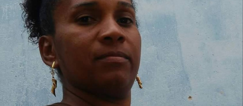 Após deixar recado no facebook, Professora comete suicídio em Mairi