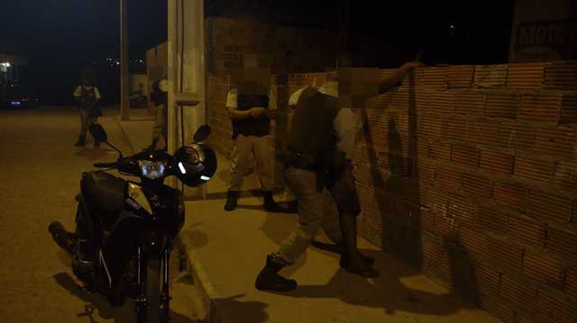 Policia Militar realiza operação em bairros de Itaberaba