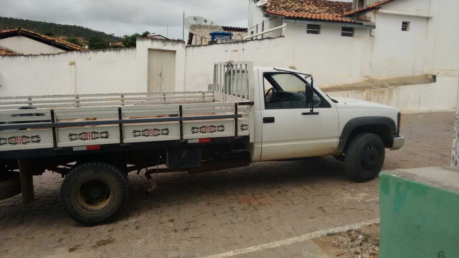 Pelo menos 3 veículos foram roubados em Itaberaba