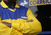 Funcionários dos Correios param atividades por 24 horas