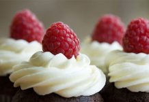 Participe do curso de confeiteiro em Itaberaba