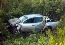 Motorista morre após acidente entre carro e caminhonete na BR-242