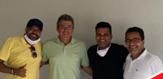 Iaçu: Pré candidato Jau Ribeiro decola nas pesquisas de intenção de votos após adesão da base de apoio do prefeito atual