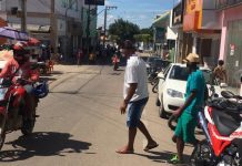 Movimento intenso no primeiro dia de reabertura do comercio em Itaberaba