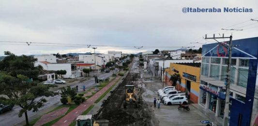 Prefeitura inicia obras de recuperação em avenidas de Itaberaba