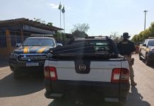 Caminhonete Strada roubada há quase 8 anos é recuperada pela PRF na BR-242