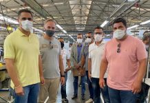 Ricardo Mascarenhas visita fabrica de calçados; “Se a Dass cresce, Itaberaba cresce junto!”