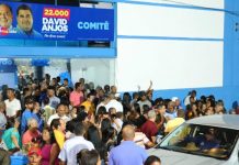 Inauguração do comitê do candidato David dos Anjos lotou a praça JJ, em Itaberaba