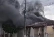 Incêndio destrói residência em Ipirá