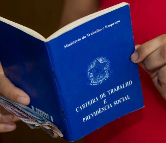 Bella Fiori está recebendo currículos em Itaberaba