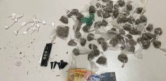 Traficante é preso no bairro Pé do Monte em Itaberaba