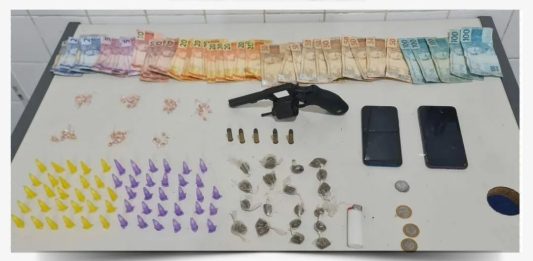 Policia realiza prisões em flagrante por tráfico de drogas em Boa Vista do Tupim