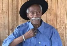 Idoso brasileiro completa 122 anos e ganha festa com sanfoneiro