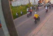 Estudante é baleado ao voltar de escola com colegas