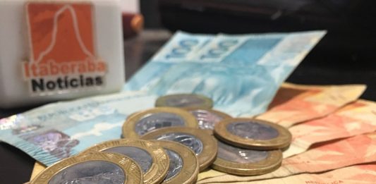 40 milhões de brasileiros ainda têm dinheiro esquecido em bancos
