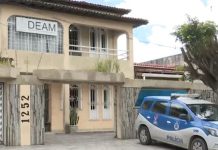 Mulher de 42 anos é morta a tiros no interior da Bahia; companheiro é suspeito de cometer o crime