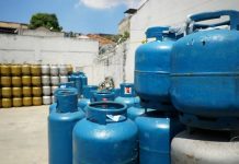 Valor do gás de cozinha tem novo aumento na Bahia; item ficará R$ 5 mais caro, diz sindicato