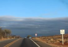 Homem morre em acidente em que mulher e filha ficaram feridas; caso ocorreu no Sudoeste baiano