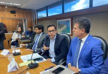 Em reunião com comissões da Assembleia Legislativa, presidente da COELBA promete melhorar os serviços