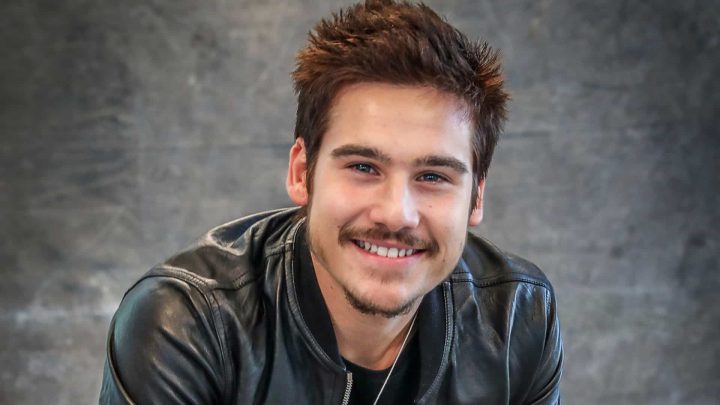 Nicolas Prattes encerra contrato fixo com a Globo