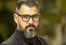 Juliano Cazarré comanda série em que relembra quando saiu do fundo do poço e se converteu