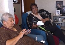 Mulheres dizem ter sido retiradas de avião por serem ‘pesadas demais’