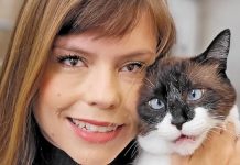 Jovem do Paraná vive com ‘olho de gato’, condição ocular rara que mudou formato e posição das pupilas