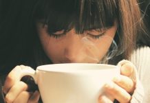 Quatros dicas para acabar com o vício do açúcar no café