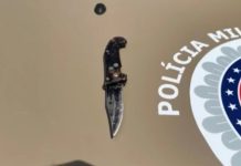 Vigilante é esfaqueado após impedir homem de urinar em praça