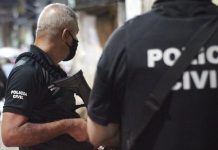 Homem é procurado pela polícia após agredir esposa com garrafada