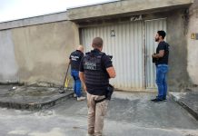 Polícia Civil cumpre mandados de busca e apreensão na BA em operação que investiga fraude por meio de mensagens instantâneas
