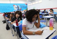 SEC realiza Dia D para estudantes solicitarem isenção da taxa de inscrição do ENEM 2024 SEC realiza Dia D para estudantes solicitarem isenção da taxa de inscrição do ENEM 2024
