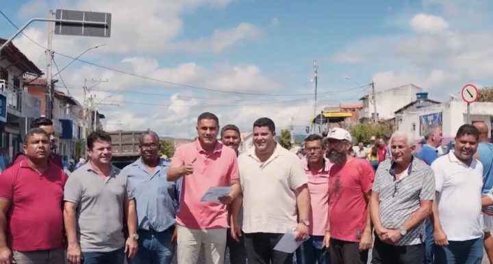 Itaberaba: Asfalto da rua da estação