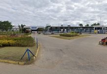 Justiça determina que fábrica indenize e readmita trabalhadora com hanseníase após dispensa discriminatória na Bahia