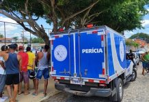 Família suspeita que morte de jovem enquanto esperava partida de futebol na Bahia foi motivada por fake news