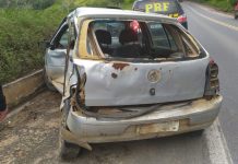 Após acidente, policia recupera veículo com registro de furto Após acidente, policia recupera veículo com registro de furto