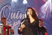 Samba, forró e arrocha fecham com chave de ouro última noite do Quinta na Praça em Itaberaba Sela de prata em Itaberaba