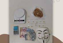 Rondesp apreende drogas na rua 3 de maio, em Itaberaba Rondesp apreende drogas na rua 3 de maio, em Itaberaba