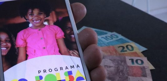 Mais de 12 mil famílias de Itaberaba recebem Bolsa Família em agosto, com repasse de R$ 8 milhões