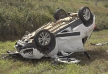 Motorista morre após colisão entre carro e carreta durante ultrapassagem