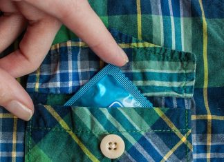 Sesab distribuirá mais de meio milhão de preservativos durante o São João Sesab distribuirá mais de meio milhão de preservativos durante o São João