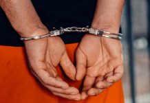 Após abordagem, homem com mandado de prisão em aberto é preso em Itaberaba homem com mandado de prisão em aberto é preso em Itaberaba