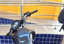 PRF recupera motocicleta adulterada transportada em bagageiro de ônibus em Vitória da Conquista