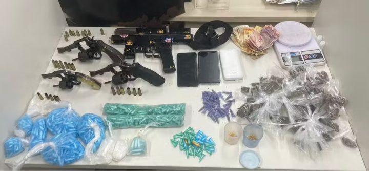 Quatro homens morrem após confronto com policiais militares