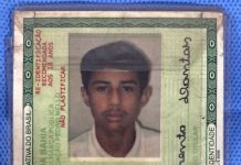 Jovem de 22 anos morre após colisão entre moto e boi em estrada Jovem morre ao colidir com boi em estrada na Bahia