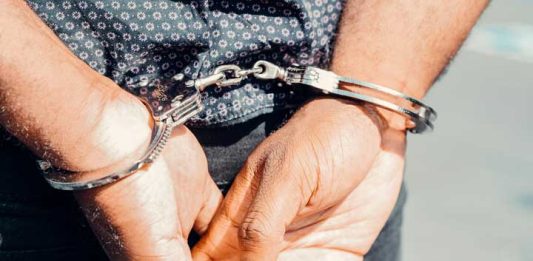 Boa Vista do Tupim: Homem é detido após ameaçar vizinhos e admitir posse de espingarda Homem é condenado a 101 anos de prisão por estupro de criança